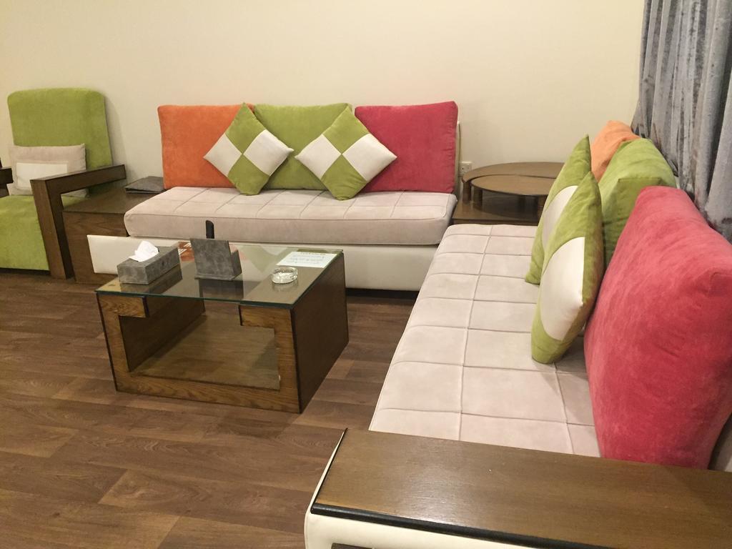 Terhal Hotel Suites Ha'il Ngoại thất bức ảnh